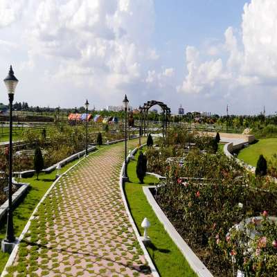 Eco Park Kolkata Place to visit